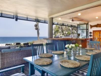 Izwa Manzi Beachfront Villa