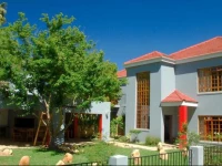 House of House Guest House