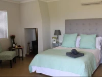 401 Rozendal Cottages