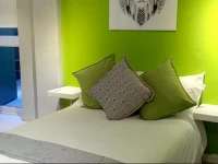 The Vibe Guest Studios