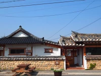 Floral Space Hanok Guesthouse