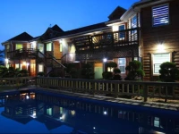 Squirrel and Akorn Pension