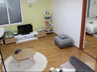 House in Hapjeong Station 1