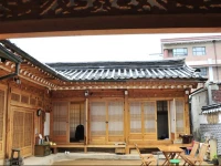Namhyeondang Hanok Guesthouse