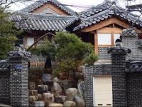 Bukchon Y Guesthouse