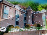 Dongchun Family House