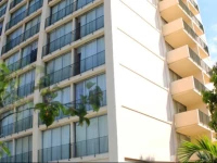 Courtleigh Hotel & Suites