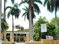 Palm Bay Guest House & Restaurant