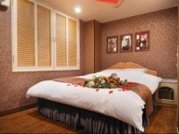 Namba Little Chapel (Adult Only)