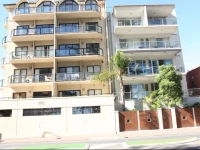 Glenelg Beachside Apartments