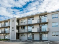 Glenelg Holiday Apartments