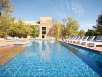 DoubleTree by Hilton Alice Springs