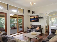 Starr Cottage and Skye Lodge