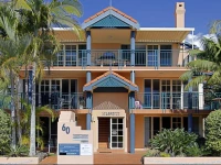 Sea Breeze on Main Beach