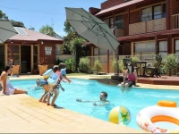 National Hotel Complex Bendigo