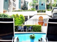 Spring Hill Mews Apartments