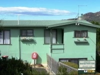 Coles Bay Waterfronter 1