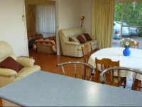 Corlette Poolside Getaway 4*