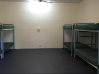 Frogs-Hollow Backpackers