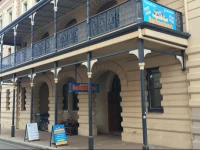 Fremantle Beach Backpackers