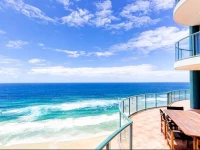 The Waterford on Main Beach