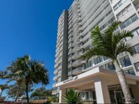 BreakFree Beachpoint