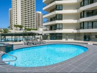 BreakFree Cosmopolitan