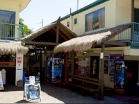 Sleeping Inn Backpackers Resort