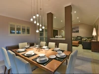 Brighton Beachside ESCAPE