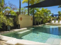 City Plaza Apartments