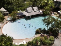 Novotel Cairns Oasis Resort