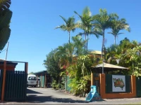 JJs Backpackers Hostel