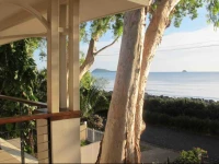 Seascape Luxury Beachfront House