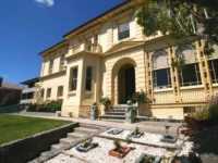 Waratah On York Bed & Breakfast