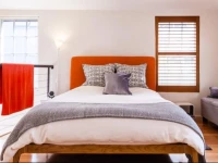 Vera - Beyond a Room