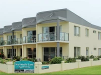 Merimbula Lake Apartments 4*