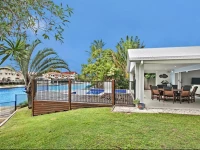 Balyarta Crescent 38