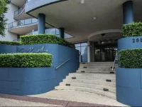 Nautilos On The Harbour