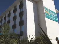 Quality Hotel On Olive Albury