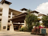 Pullman Palm Cove Sea Temple Resort & Spa