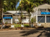 Cairns Beaches Flashpackers