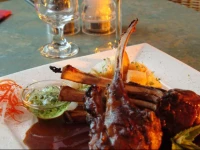 Gloucester Motel And Sadies Restaurant