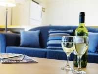 Rest @ Rye Beach House