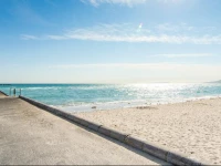 Into the blue cottage
