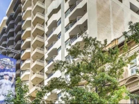 Metro Apartments on King