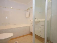 Parramatta Self-Contained Two-Bedroom Apartment (64SOR)