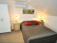 Pyrmont Self-Contained Modern Studio Apartment (93S3PVR)