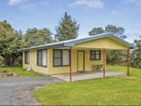 Sharonlee Strahan Villas