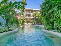 Seapoint on Trinity Beach