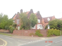 Hill House Guest House 4*